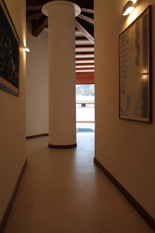 Il Caimano B & B, Con Piscina Dall'11 Luglio Al 31 Agosto Vulcano  Itália